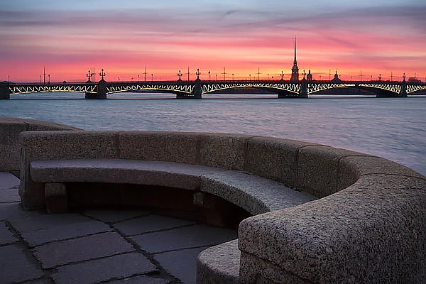 Россия. Санкт-Петербург. Закат над Троицким мостом