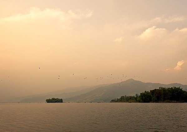 Озеро Фева. Непал. Гималаи 2