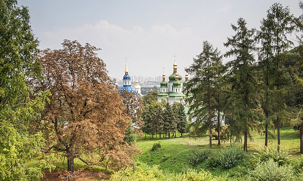 Киев, Украина. Вид на Выдубицкий монастырь №2