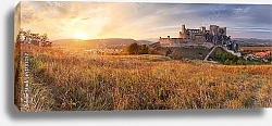 Постер Словакия, Бецковский замок. Замок в лучах заката
