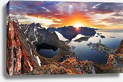 Постер Скалистый берег на закате, Норвегия