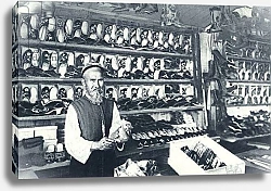 Постер Картины Shop of bootmaker in Kazan