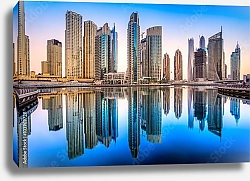 Постер ОАЭ, Дубай. Отражения небоскребов
