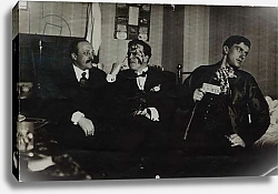 Постер Vladimir Mayakovsky with David Burlyuk and Andrei Shemshurin, 1914, Moscow