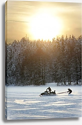 Постер Катание на снегоходе по замёрзшей реке