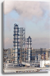 Постер Переработка сырой нефти на Московском НПЗ