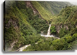 Постер Эквадор. Вид на горный водопад