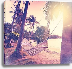 Постер Гамак на тропическом пляже на закате