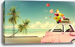 Постер Розовый автомобиль с воздушными шарами на пляже 
