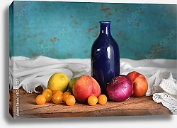 Постер Натюрморт с фруктами и голубой вазой