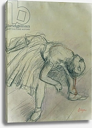 Постер Дега Эдгар (Edgar Degas) Dancer Fixing her Slipper, c.1865
