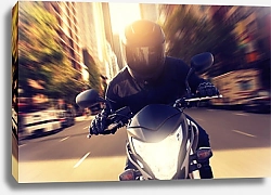 Постер Мотоциклист, быстрая езда
