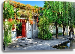 Постер Красные двери, ведущие во двор китайской дома, Дали Старый город