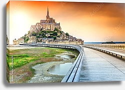 Постер Исторический остров Мон Сен-Мишель, вид с моста, Франция