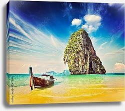 Постер Тайланд. Традиционная лодка с флагами №2
