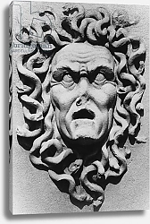 Постер Мардсен Симон (чбф) Stone Carving of a Medusa's Head, Belvoir Castle, Leicestershire