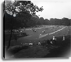 Постер Неизвестен The Tennis courts, Central Park, New York, c.1904