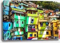 Постер Разноцветные дома в трущобах Рио-де-Жанейро, Бразилия