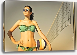 Постер Волейболистка в купальнике на пляже