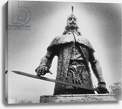 Постер Мардсен Симон (чбф) Statue of Vlad Tepes Tirgoviste Park, Wallachia, Romania