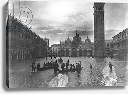 Постер View of Flooded Piazza S. Marco 1880-1920