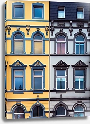 Постер Желтое и серое здание