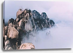 Постер Горы Сораксан в тумане, Южная Корея