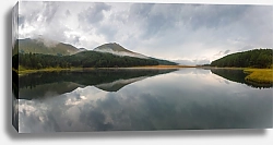 Постер Россия, Кавказ. Панорама с горным озером