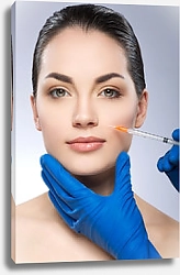 Постер Инъекция ботокса у пластического хирурга