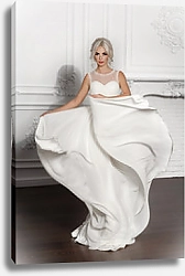 Постер Невеста в роскошном свадебном платье и украшениях с бриллиантами