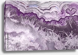 Постер Фиолетовая полоса в серой текстуре агата