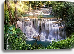 Постер Ступенчатый тропический водопад