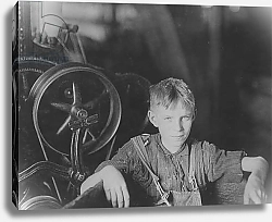 Постер Хайн Льюис (фото) A young Polish spinner in the Quidwick Co. Mill. Anthony, R. I 1909