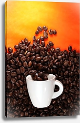 Постер Чашка кофе с зёрнами на оранжевом фоне