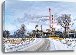 Постер Нефтеперерабатывающий завод в Польше