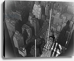 Постер Хайн Льюис (фото) Raising the Mast, The Empire State Building, 1939