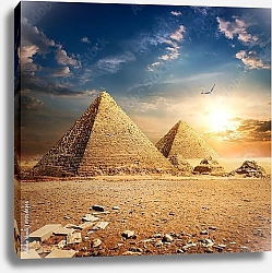 Постер Закат над пирамидами