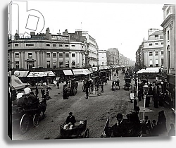 Постер Неизвестен View down Oxford Street, London, c.1890
