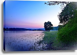 Постер Розовый закат на берегу озера