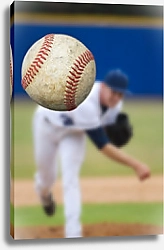 Постер Летящий бейсбольный мяч