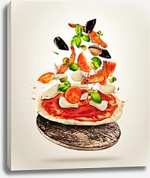 Постер Летающая пицца с морепродуктами