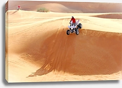 Постер Квадроцикл на песчаной дюне