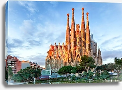 Постер Храм Святого Семейства в Барселоне, Испания