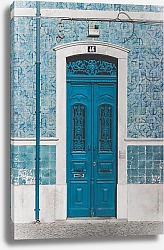 Постер Синяя резная дверь