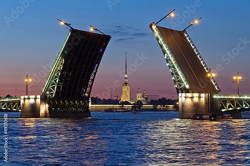 Постер Россия, Санкт-Петербург. Вечерний Дворцовый мост