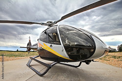 Современный вертолет EC 130