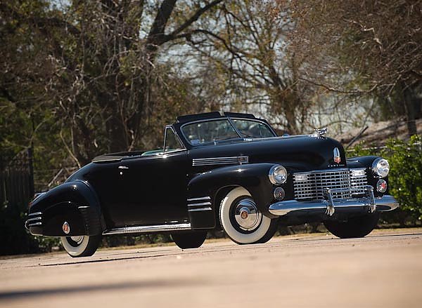 Cadillac Sixty-Two Convertible Coupe by Fleetwood '1941
