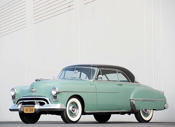 Oldsmobile 88 Deluxe Holiday Coupe '1950