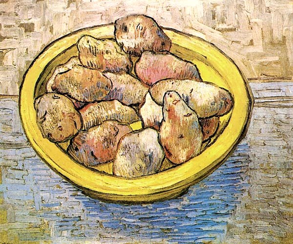 Натюрморт: картофель на желтом блюде