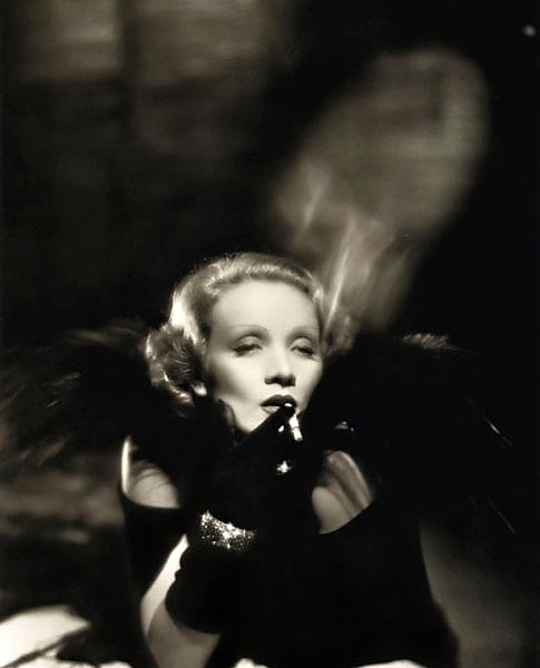 Dietrich, Marlene 18
